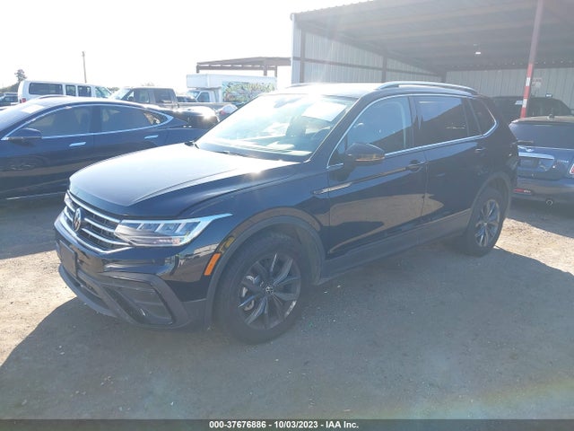 3VV2B7AXXNM168273 Volkswagen TIGUAN SE