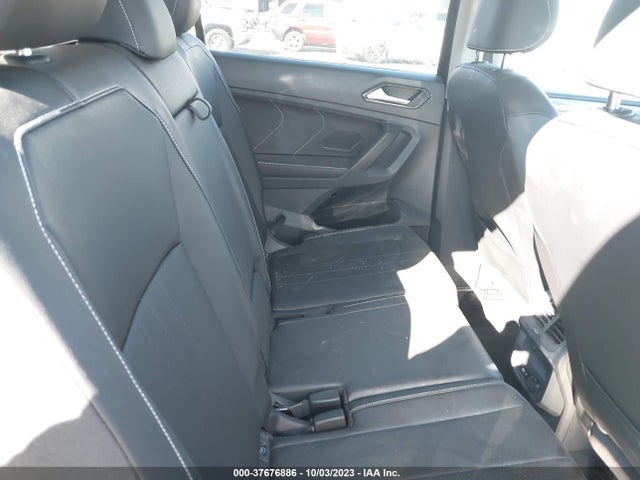 3VV2B7AXXNM168273 Volkswagen TIGUAN SE