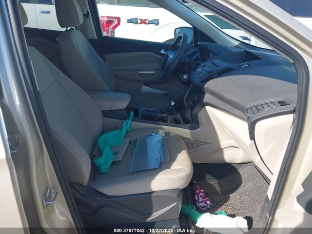 2017 FORD ESCAPE SE VIN: 1FMCU9GD7HUB88384