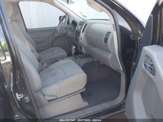 1N6DD0ER8JN772728 Nissan Frontier Sv V6