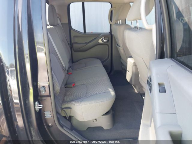 1N6DD0ER8JN772728 Nissan Frontier Sv V6