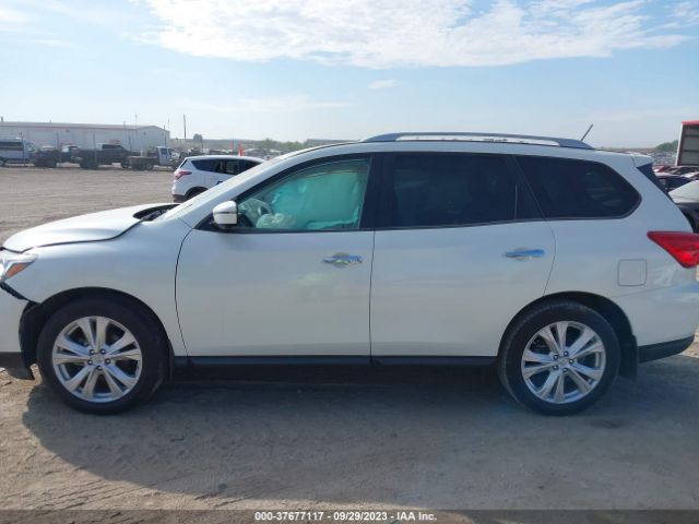 5N1DR2MM3JC663655 Nissan Pathfinder Sl