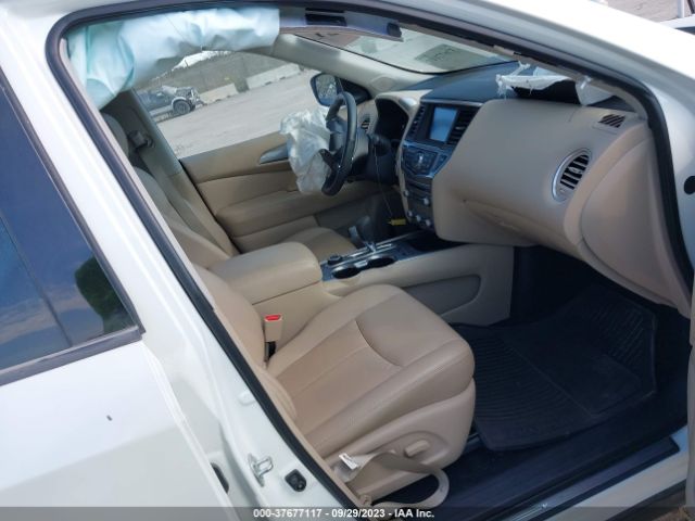5N1DR2MM3JC663655 Nissan Pathfinder Sl
