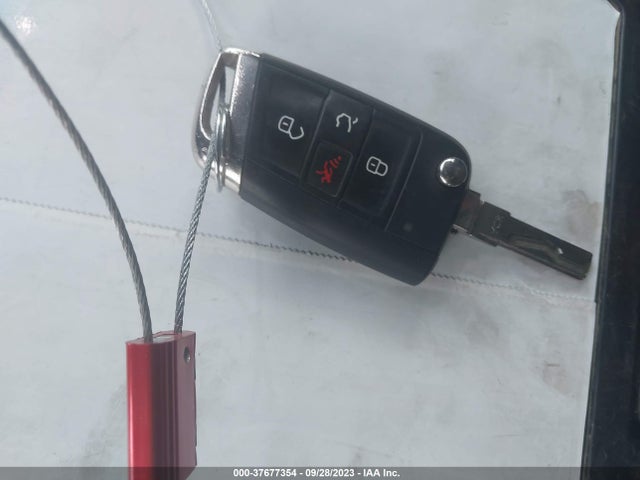 3VW5T7AU3GM069843 Volkswagen GOLF GTI S