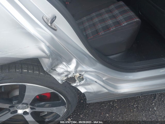 3VW5T7AU3GM069843 Volkswagen GOLF GTI S