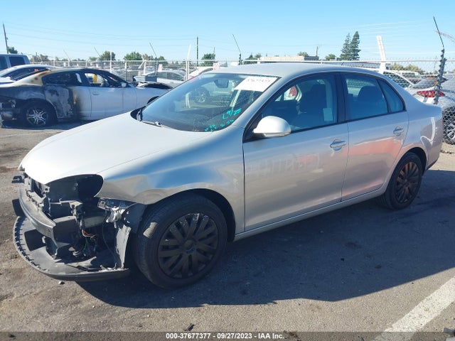 2010 VOLKSWAGEN JETTA S VIN: 3VWJZ7AJXAM090540