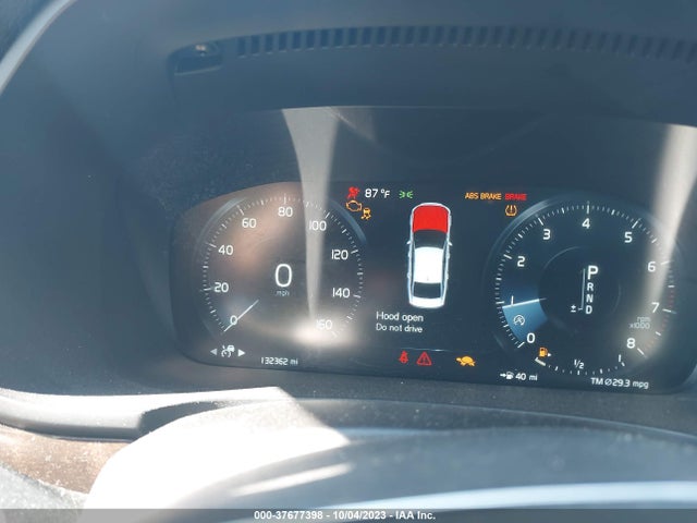 2020 VOLVO S90 T6 MOMENTUM VIN: LVYA22MK4LP178097