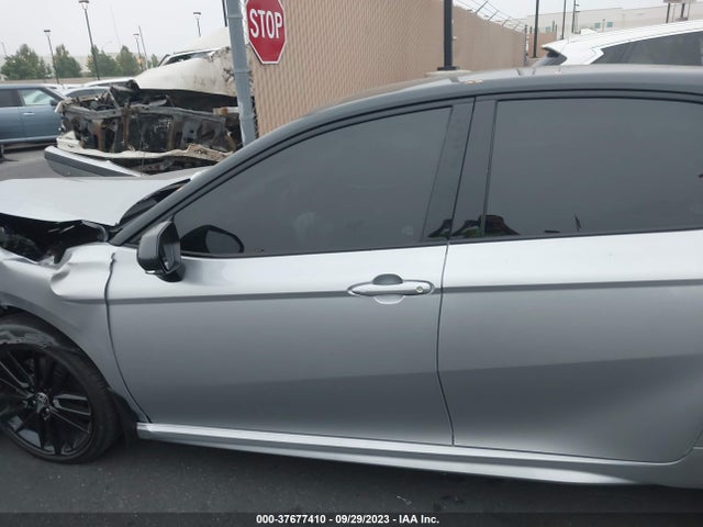 2022 TOYOTA CAMRY V6 VIN: 4T1KZ1AK0NU068010
