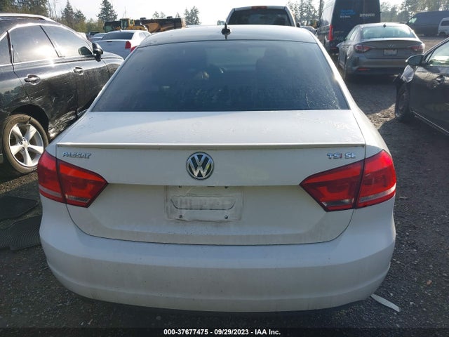 2014 VOLKSWAGEN PASSAT SPORT VIN: 1VWBT7A37EC090400