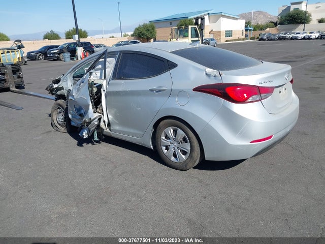 Hyundai ELANTRA SE 2016 5NPDH4AE9GH667075 Image 3