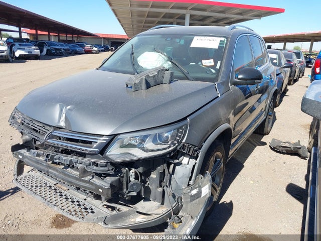 WVGTV7AX7HK030207 Volkswagen Tiguan Sport