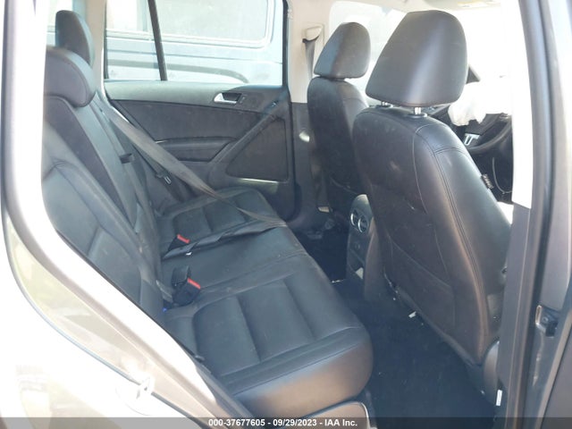 WVGTV7AX7HK030207 Volkswagen Tiguan Sport