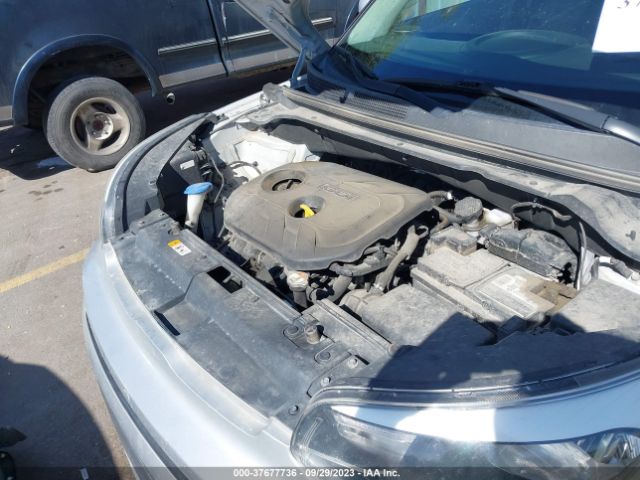 KNDJP3A5XJ7596092 KIA SOUL +