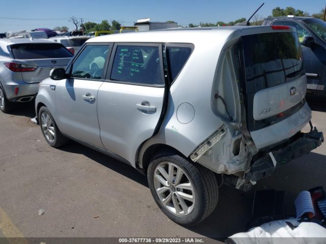 KNDJP3A5XJ7596092 KIA SOUL +