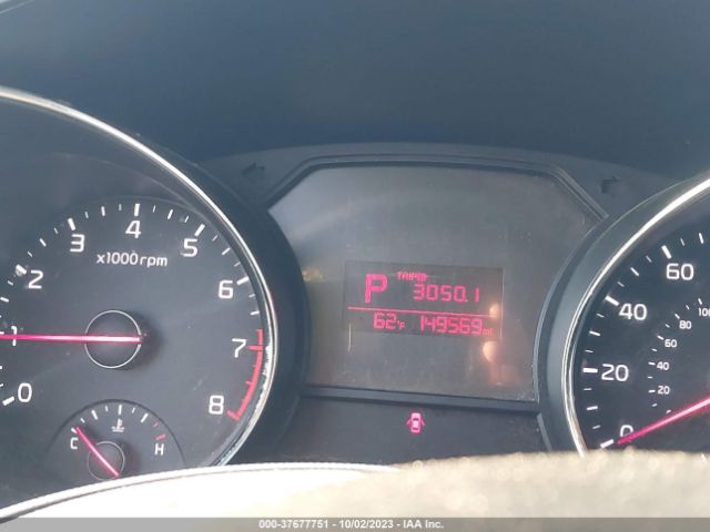 KNDMB5C12G6201418 KIA SEDONA LX