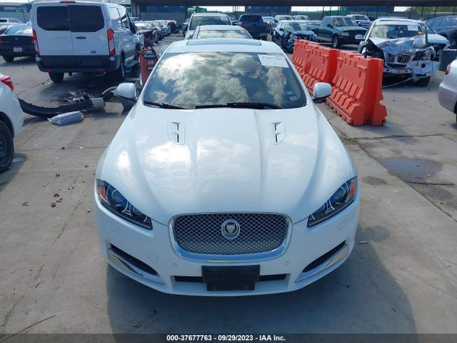2012 JAGUAR XF SAJWA0HE7CMS53144 Photo 5
