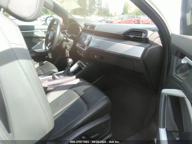 WA1AUCF37M1099163 Audi Q3 PREMIUM