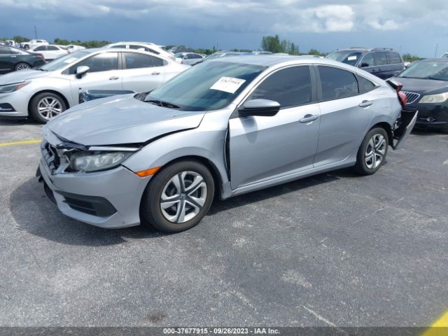 19XFC2F56JE009679 Honda Civic Sedan Lx