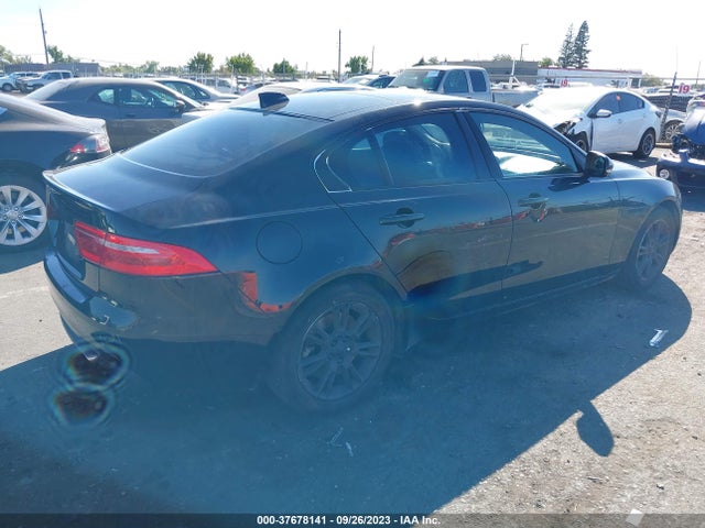 2017 JAGUAR XE SAJAD4BG2HA964424 Photo 3