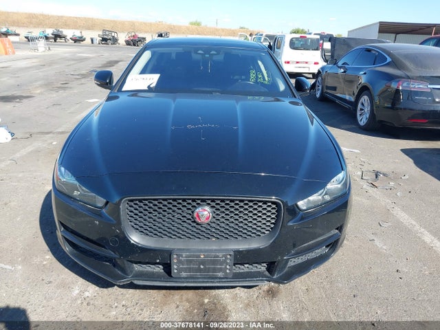 2017 JAGUAR XE SAJAD4BG2HA964424 Photo 5