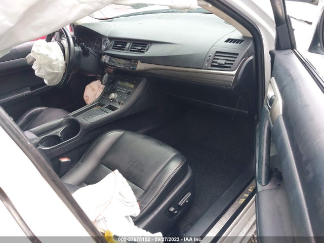 JTHKD5BH3G2258765 Lexus Ct 200h Hybrid