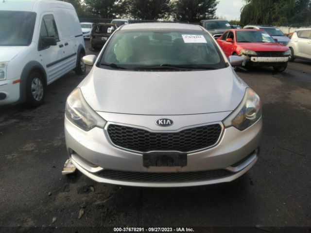 KNAFK4A66E5131455 KIA FORTE LX