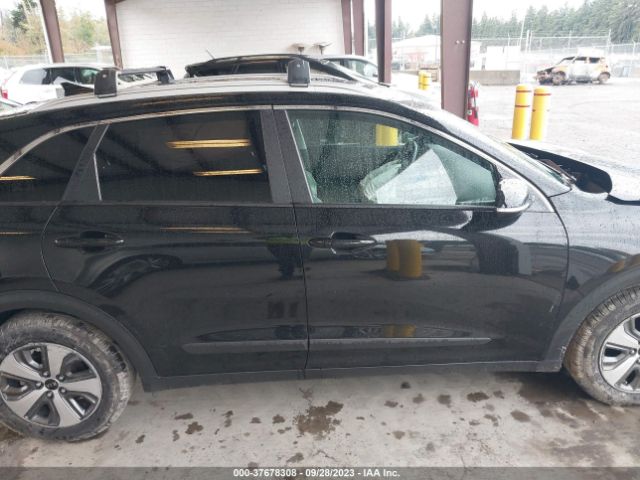 KNDCC3LCXH5097816 KIA NIRO EX