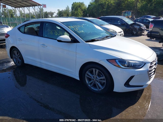 2018 5NPD84LF0JH245287 main image