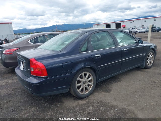 2005 VOLVO S80 VIN: YV1TH592651402382