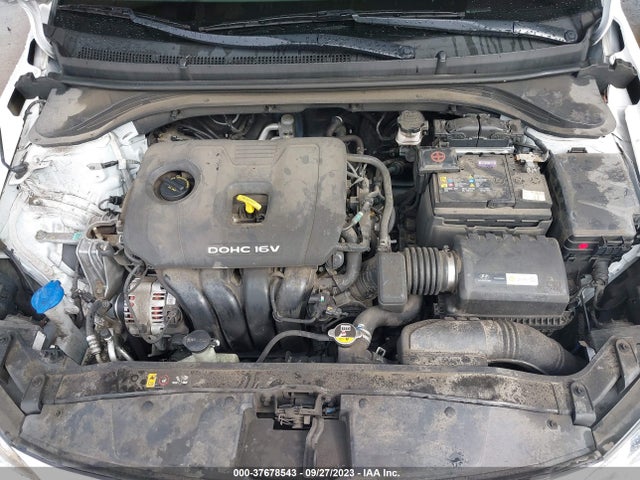 Hyundai ELANTRA SE 2018 5NPD74LFXJH362815 Image 10