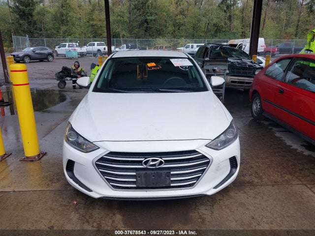 Hyundai ELANTRA SE 2018 5NPD74LFXJH362815 Image 11