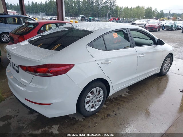 Hyundai ELANTRA SE 2018 5NPD74LFXJH362815 Image 4