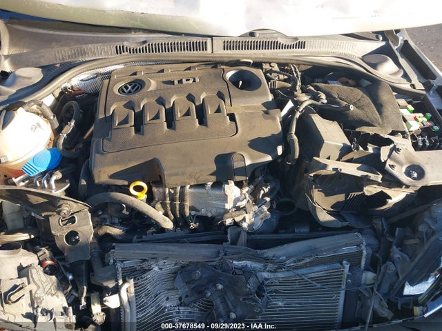 3VWLA7AJ1FM414837 Volkswagen Jetta Sedan 2.0l Tdi Sel