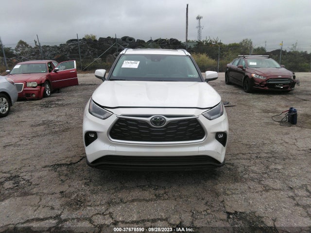 Toyota Highlander Xle 2021 5TDGZRBH6MS549149 Image 13