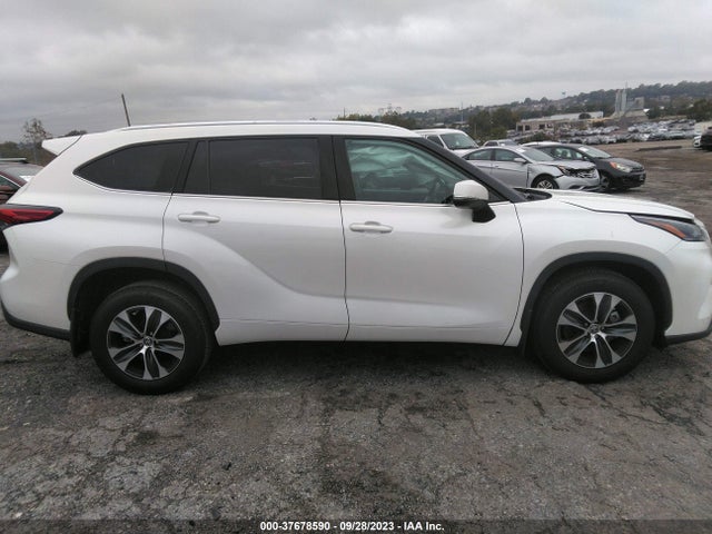 Toyota Highlander Xle 2021 5TDGZRBH6MS549149 Image 14