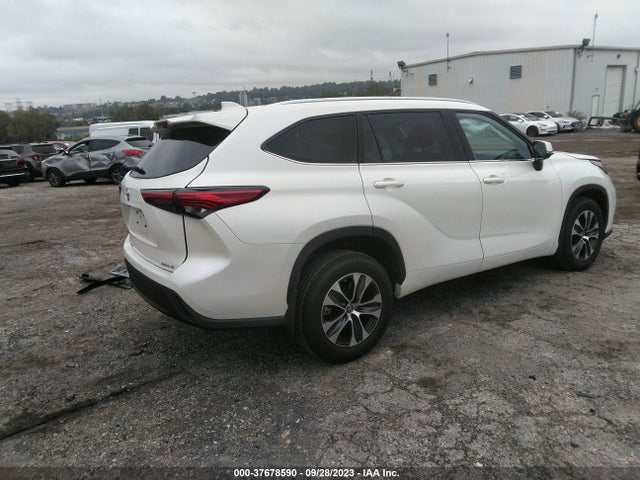 Toyota Highlander Xle 2021 5TDGZRBH6MS549149 Image 4
