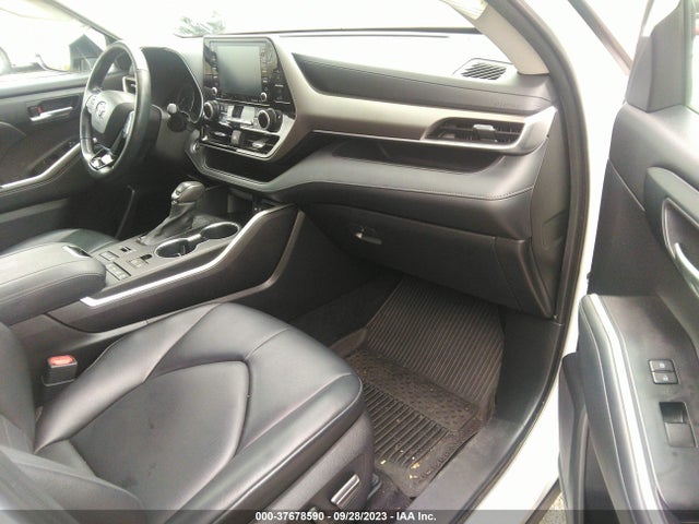 Toyota Highlander Xle 2021 5TDGZRBH6MS549149 Image 5