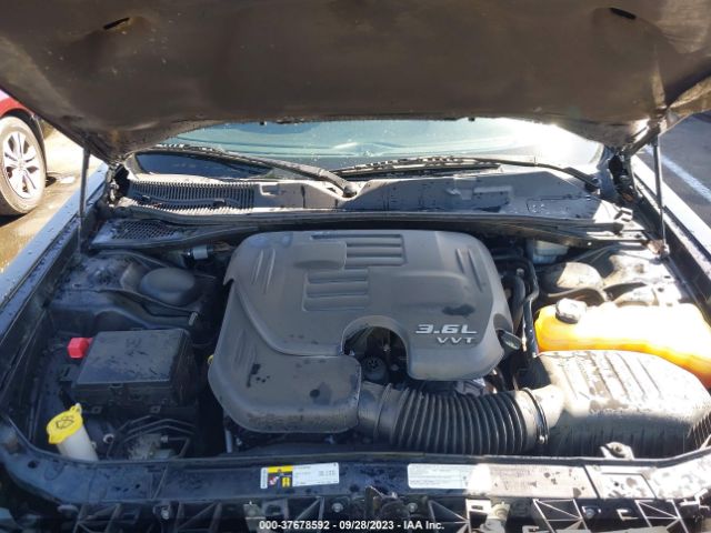 2C3CDZAG4FH701893 Dodge Challenger Sxt