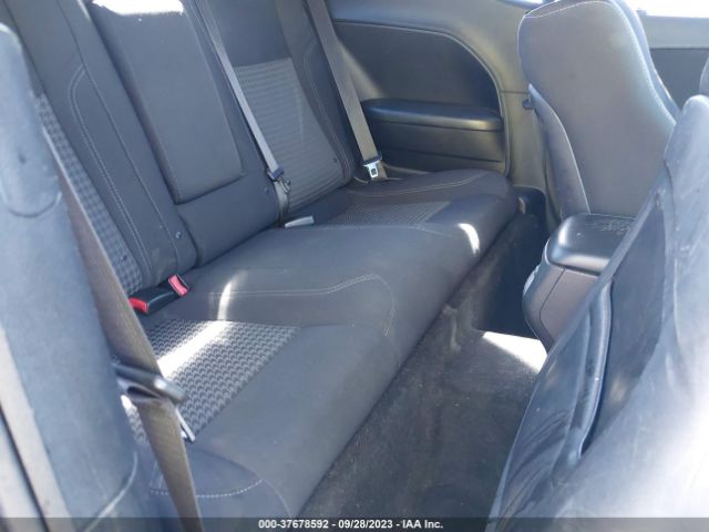2C3CDZAG4FH701893 Dodge Challenger Sxt