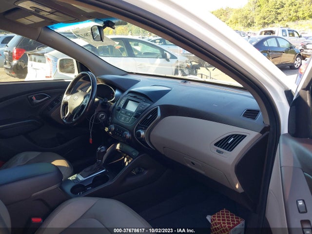 Hyundai TUCSON SE 2015 KM8JUCAG2FU998039 Image 5