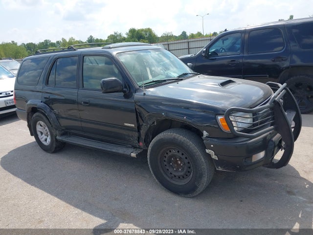 2002 TOYOTA 4RUNNER SR5 VIN: JT3GN86R520227986