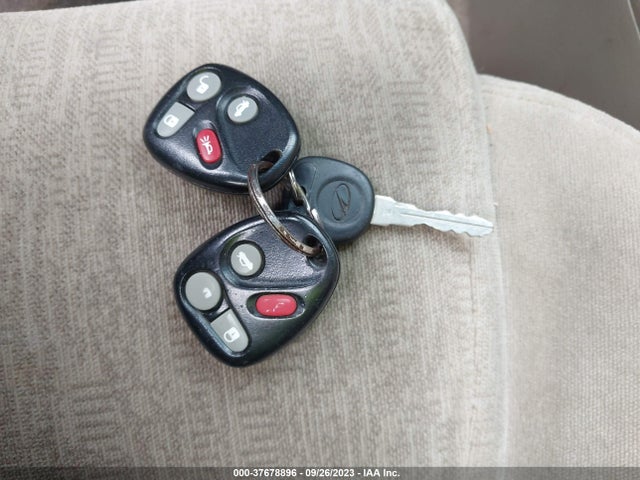2001 OLDSMOBILE ALERO GL2 VIN: 1G3NL52TX1C284271