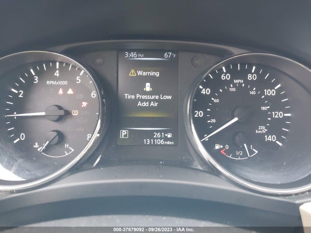 2017 NISSAN ROGUE S VIN: KNMAT2MV1HP561047