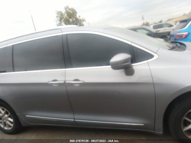 Chrysler Pacifica Touring L 2020 2C4RC1BG2LR278441 Image 13