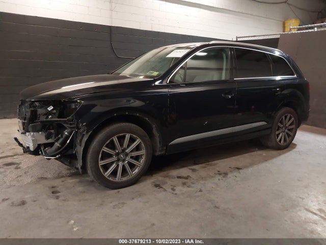 WA1LHAF72JD012123 Audi Q7 Premium Plus