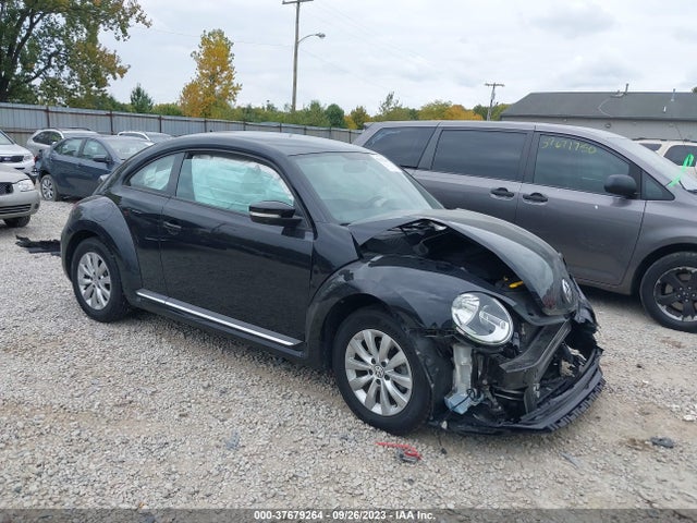 2019 VOLKSWAGEN BEETLE S/FINAL EDITION SE VIN: 3VWFD7AT0KM707340