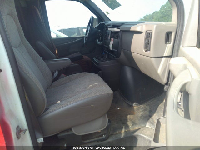 2005 CHEVROLET EXPRESS CARGO VAN VIN: 1GCGG25V051235543