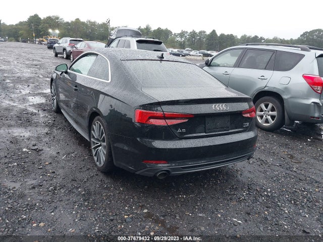 WAUUNAF57JA008486 Audi A5 2.0t Premium