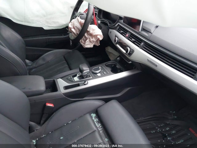WAUUNAF57JA008486 Audi A5 2.0t Premium