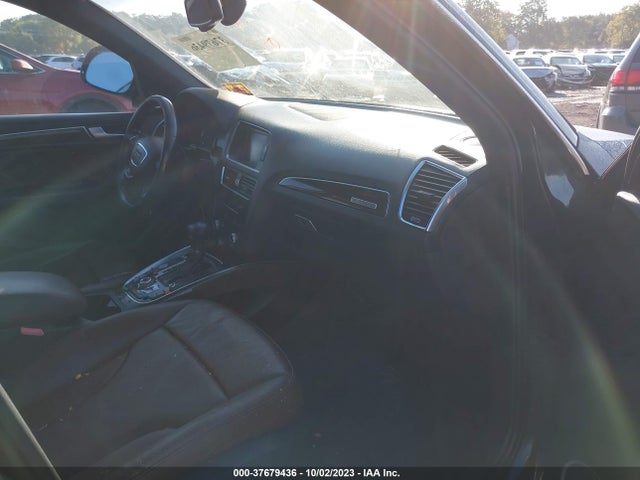WA1DGAFP7EA037002 Audi Q5 Premium Plus